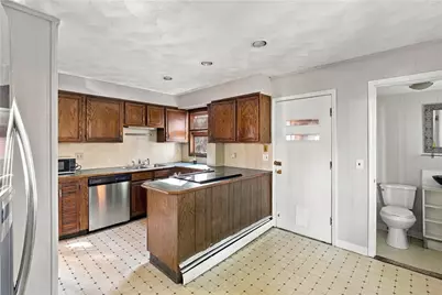 57 Pidge Avenue, Pawtucket, RI 02860 - Photo 19
