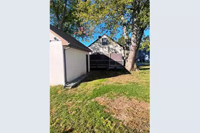 55 Legris Avenue, Pawtucket, RI 02861 - Photo 9