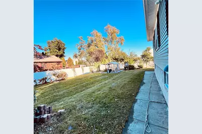 130 North County Street, East Providence, RI 02914 - Photo 7