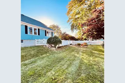 130 North County Street, East Providence, RI 02914 - Photo 15