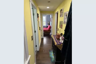 29 Radcliffe Avenue, Providence, RI 02908 - Photo 11