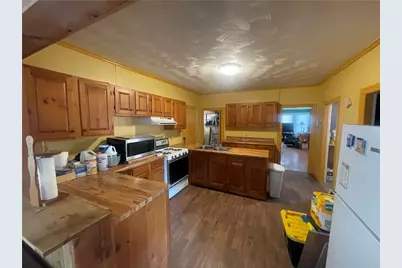 70 Pacific Street, Central Falls, RI 02863 - Photo 5