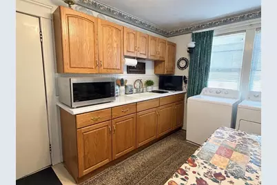 141 Lafayette Street, Pawtucket, RI 02860 - Photo 11