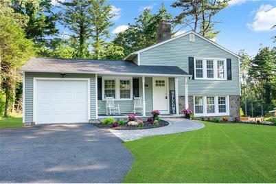 181 Highland Avenue, Warwick, RI 02886 - Photo 1