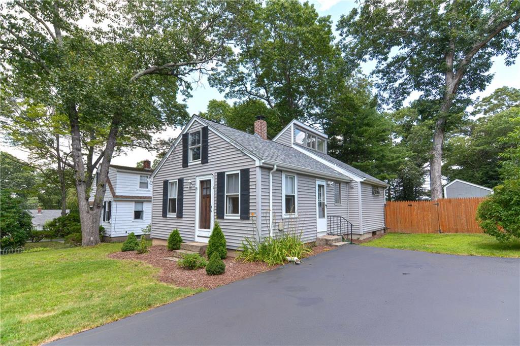 11 Hill Rd, Johnston, RI 02919 MLS 1340392 Coldwell Banker