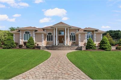 8 Steeple Lane, Lincoln, RI 02865 - Photo 1