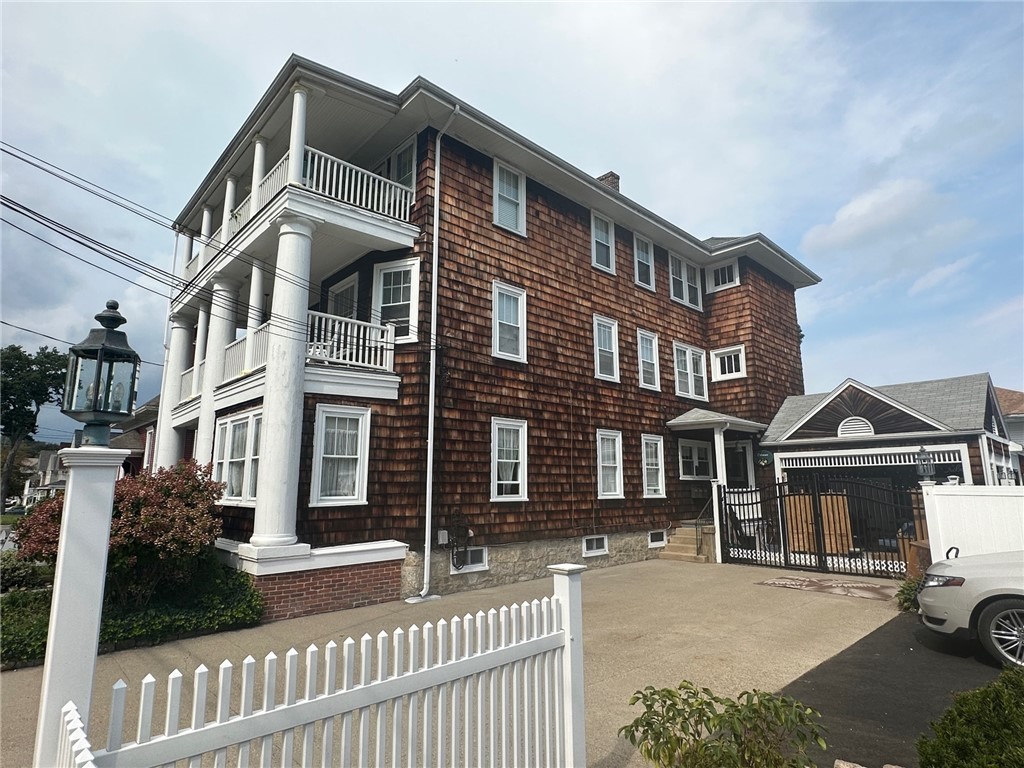 203 Summer St, Woonsocket, RI 02895 MLS 1343371 Coldwell Banker