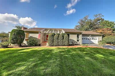 25 Tobin Lane, Bristol, RI 02809 - Photo 1