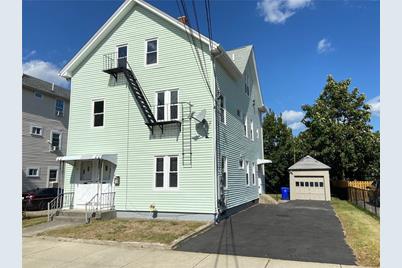 83 Belmont Street, Pawtucket, RI 02860 - Photo 1