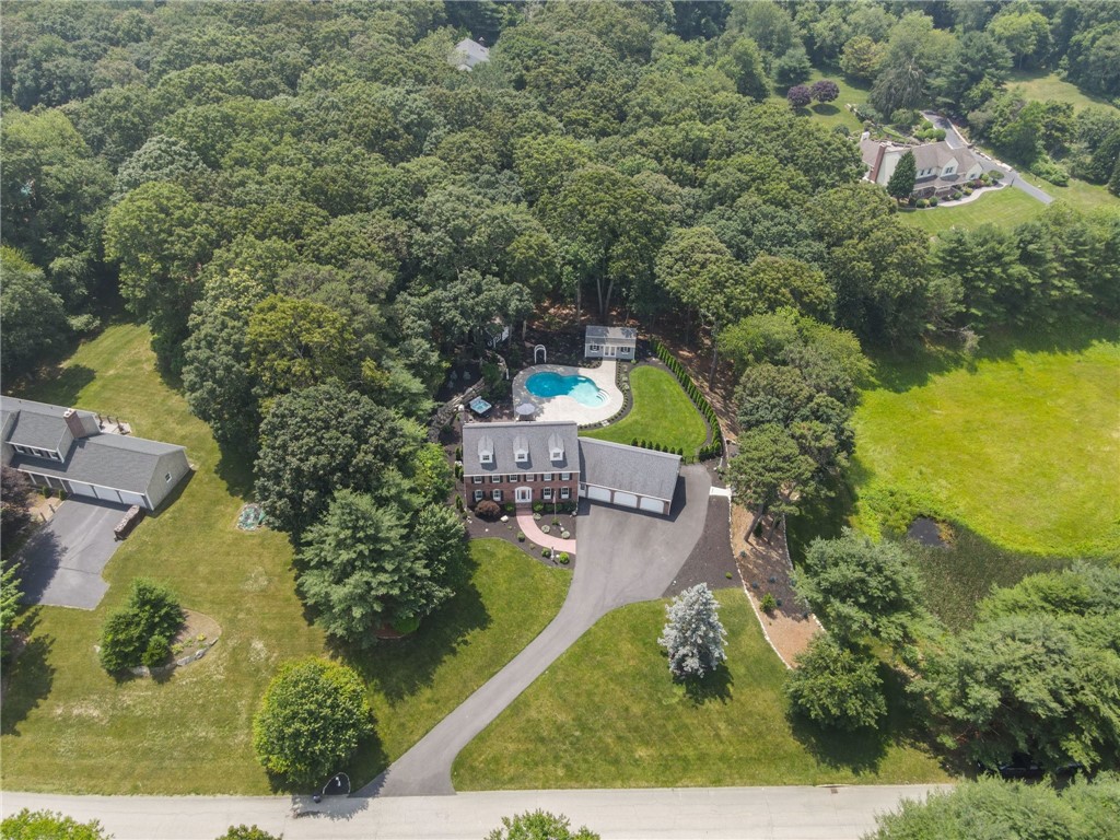 319 Mourning Dove Dr, North Kingstown, RI 02874 MLS 1343896 Coldwell Banker