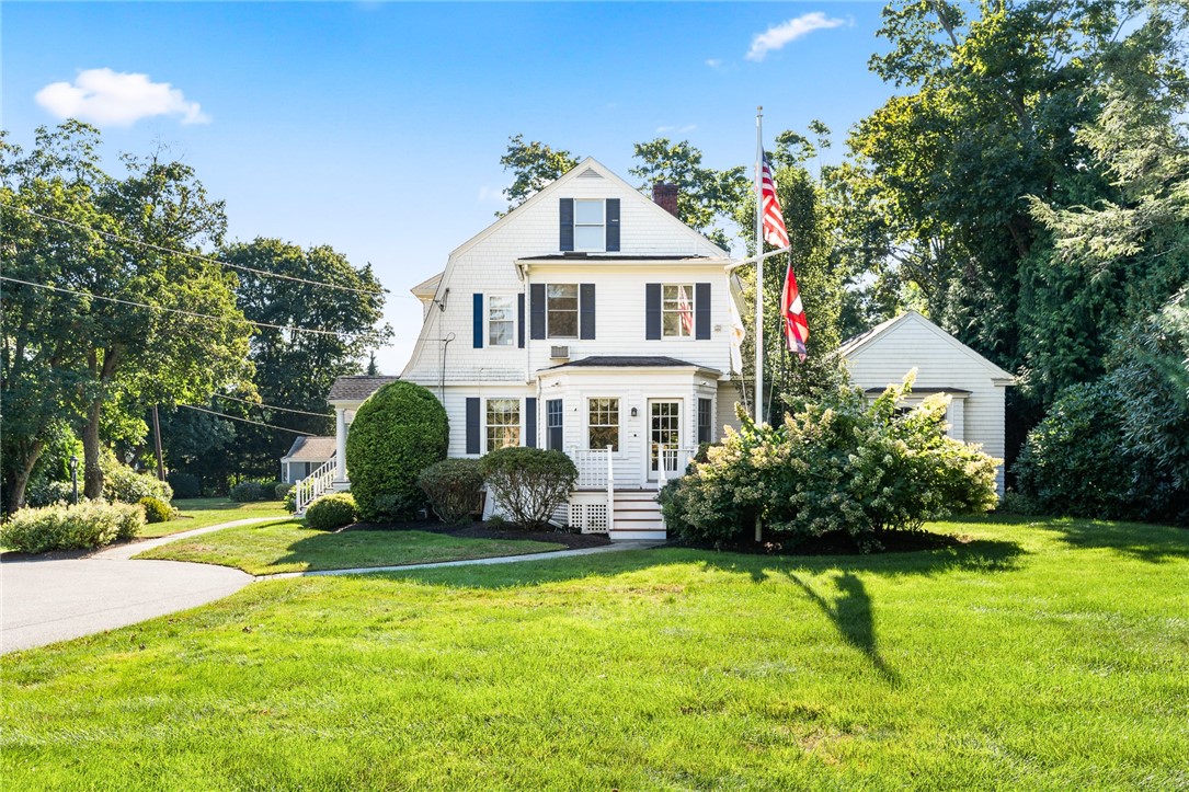 10 Mathewson Ln, Barrington, RI 02806 MLS 1343957 Coldwell Banker