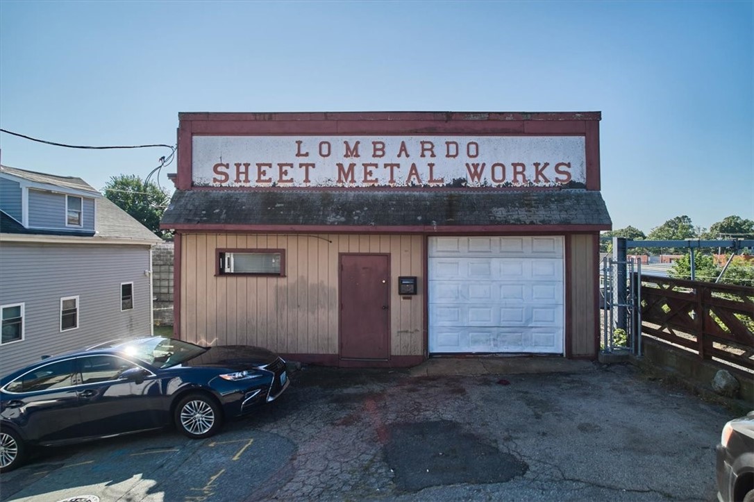 1 Ct, Providence, RI 02907 MLS 1344306 Coldwell Banker