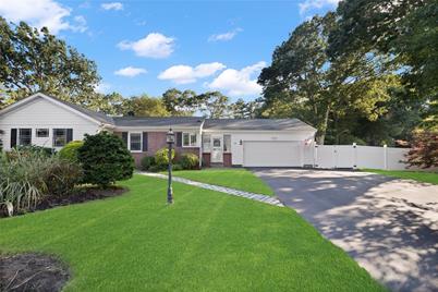 29 Christine Drive, Barrington, RI 02806 - Photo 1