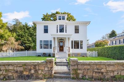 39 Kay Street, Newport, RI 02840 - Photo 1