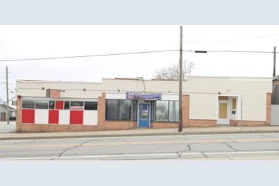 43 Main Road, Tiverton, RI 02878 - Photo 1