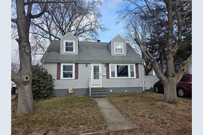 33 Harrison Street, Cumberland, RI 02864 - Photo 1