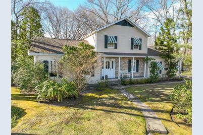 35 Angell Road, Lincoln, RI 02865 - Photo 1