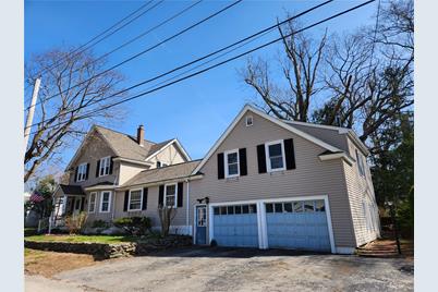 60 Hemlock Avenue, Cranston, RI 02910 - Photo 1