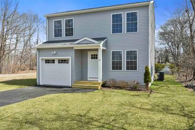 24 Blackburn Street, Warwick, RI 02886 - Photo 1