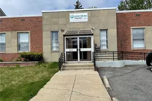 877 Broadway Ave, East Providence, RI 02914 - Photo 1