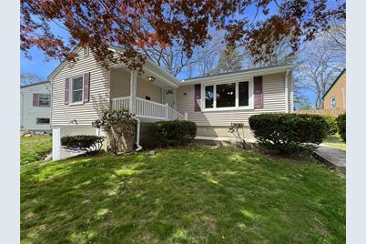 24 Howard Avenue, North Providence, RI 02911 - Photo 1