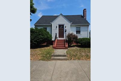 115 Lynch Street, Providence, RI 02908 - Photo 1