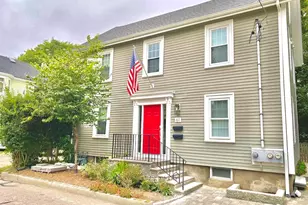 61 Callender Ave, Newport, RI 02840 - Photo 1