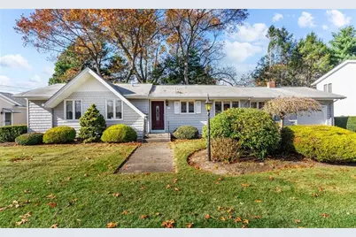 17 Meadow View Boulevard, North Providence, RI 02904 - Photo 1