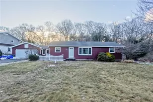 621 Black Plain Rd, North Smithfield, RI 02896 - Photo 1
