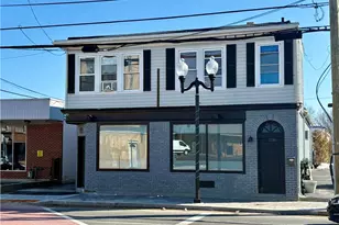 1728 Cranston St, Cranston, RI 02920 - Photo 1