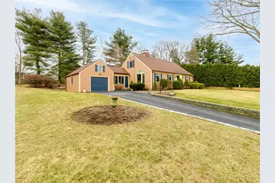 174 Meshanticut Valley Parkway, Cranston, RI 02920 - Photo 1