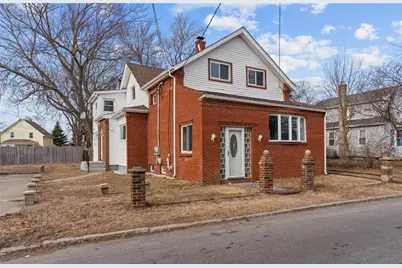 27 Monroe Avenue, East Providence, RI 02915 - Photo 1