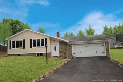 4 Sherwood Lane, Smithfield, RI 02828 - Photo 1