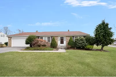 5 Bradford Drive, Lincoln, RI 02865 - Photo 1