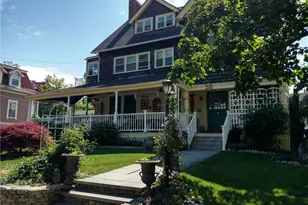 55 Hunter Ave, Newport, RI 02840 - Photo 1