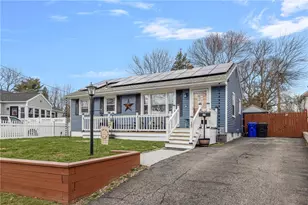 15 White Ct, North Providence, RI 02911 - Photo 1