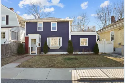 15 Curry Avenue, Newport, RI 02840 - Photo 1