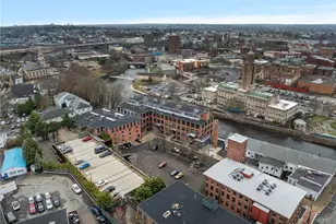 10 Exchange Ct, Pawtucket, RI 02860 - Photo 1