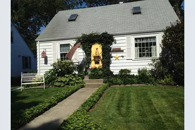 25 Haverford Road, Warwick, RI 02886 - Photo 1