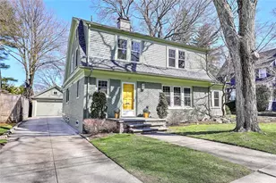 20 Alfred Stone Rd, Providence, RI 02906 - Photo 1