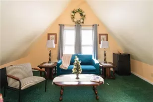 54 Malbone Rd, Newport, RI 02840 - Photo 1