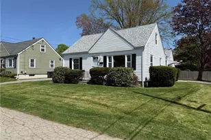 26 Yale Ave, East Providence, RI 02915 - Photo 1