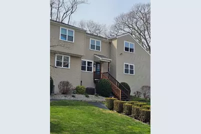 351 New London Avenue #606, Warwick, RI 02886 - Photo 1