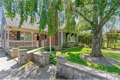 21 Foxhill Avenue, Bristol, RI 02809 - Photo 1