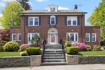 296 Taber Avenue, Providence, RI 02906 - Photo 1