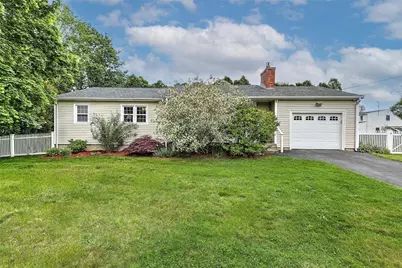 4 Johnson Court, Bristol, RI 02809 - Photo 1