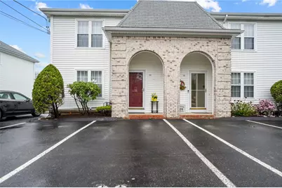 60 Hawthorne Place #23, North Providence, RI 02904 - Photo 1