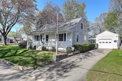 32 Glengrove Avenue, Cranston, RI 02910 - Photo 1