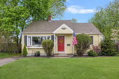 83 Myrtle Avenue, Warwick, RI 02886 - Photo 1