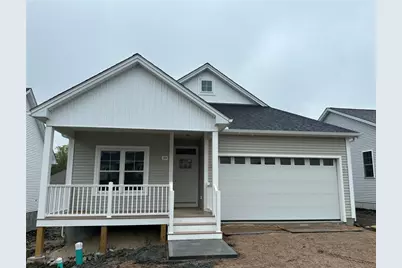 39 Weston Avenue, North Kingstown, RI 02852 - Photo 1